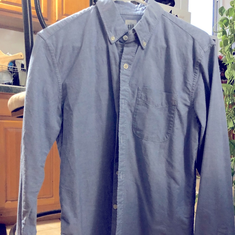 Men’s dress shirt